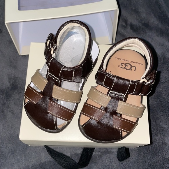 Brand New UGG Baby Sandals Size 2/3 - Picture 1 of 8